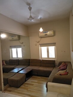 2 BHK + Servant Room Apartment For Sale in Monalisa Apartments Cumbala Hill