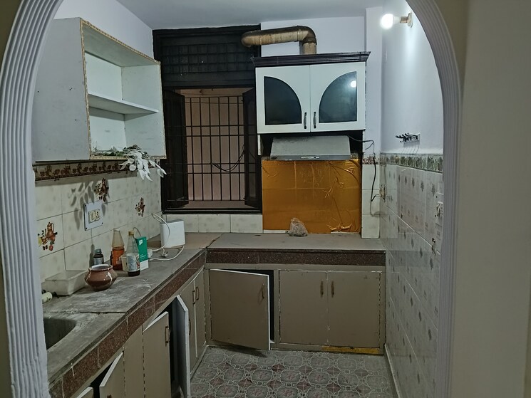 Kitchen, balaji-homes-apartments 3 Bedroom 130 Sq.Yd. Apartment In Rajendra Nagar Ghaziabad 9508967
