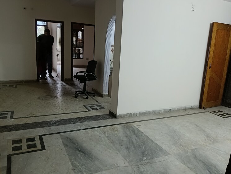 Room, balaji-homes-apartments 3 Bedroom 130 Sq.Yd. Apartment In Rajendra Nagar Ghaziabad 9508967