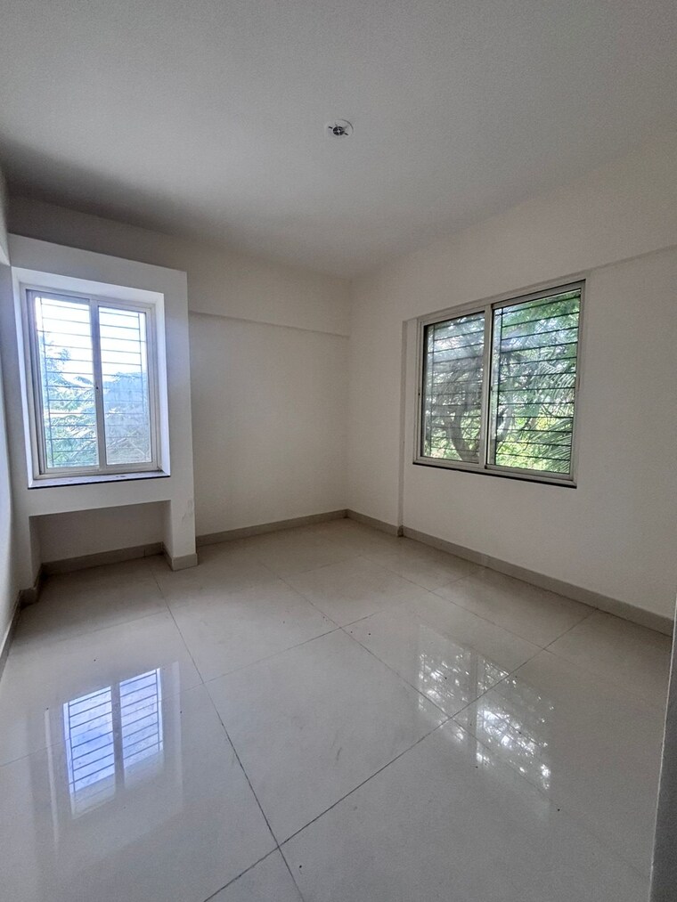 Room, kothrud 3 Bedroom 1350 Sq.Ft. Apartment In Kothrud Pune 9508976