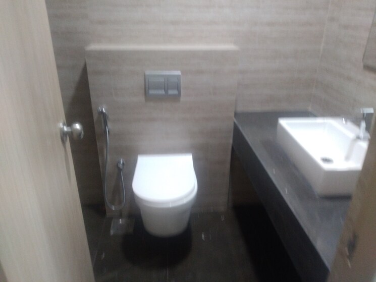 Bathroom, raj-infinia 4 Bedroom 2300 Sq.Ft. Apartment In Malad West Mumbai 9508984
