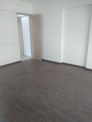 Furnished Amenities in 4 BHK Apartment at Raj Infinia, Malad West – for Sale