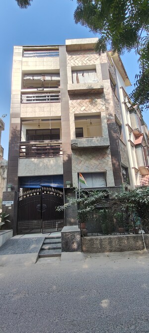 6 BHK Independent House – Exterior View View at Palam Vihar Residents Association, Palam Vihar - for Sale