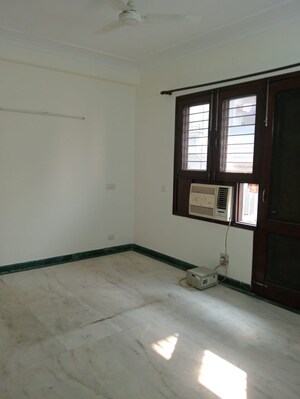 2 BHK Apartment For Rent in Capital Royal Casa, Gms Road