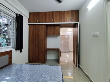 Room in 1 BHK Apartment at Sg Palya – for Rent