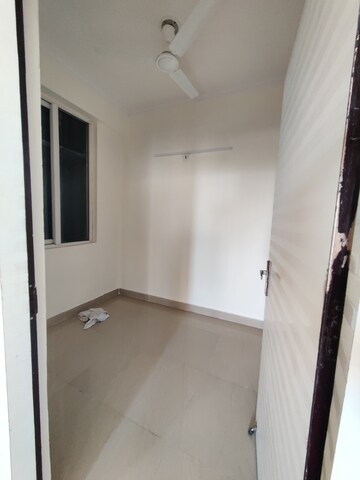 Bathroom in 2 BHK Apartment at Amrapali Golf Homes, Sector 4 Greater Noida – for Rent