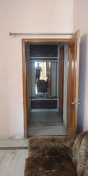 Building Lobby in 1.5 BHK Builder Floor at Sector 14 – for Rent