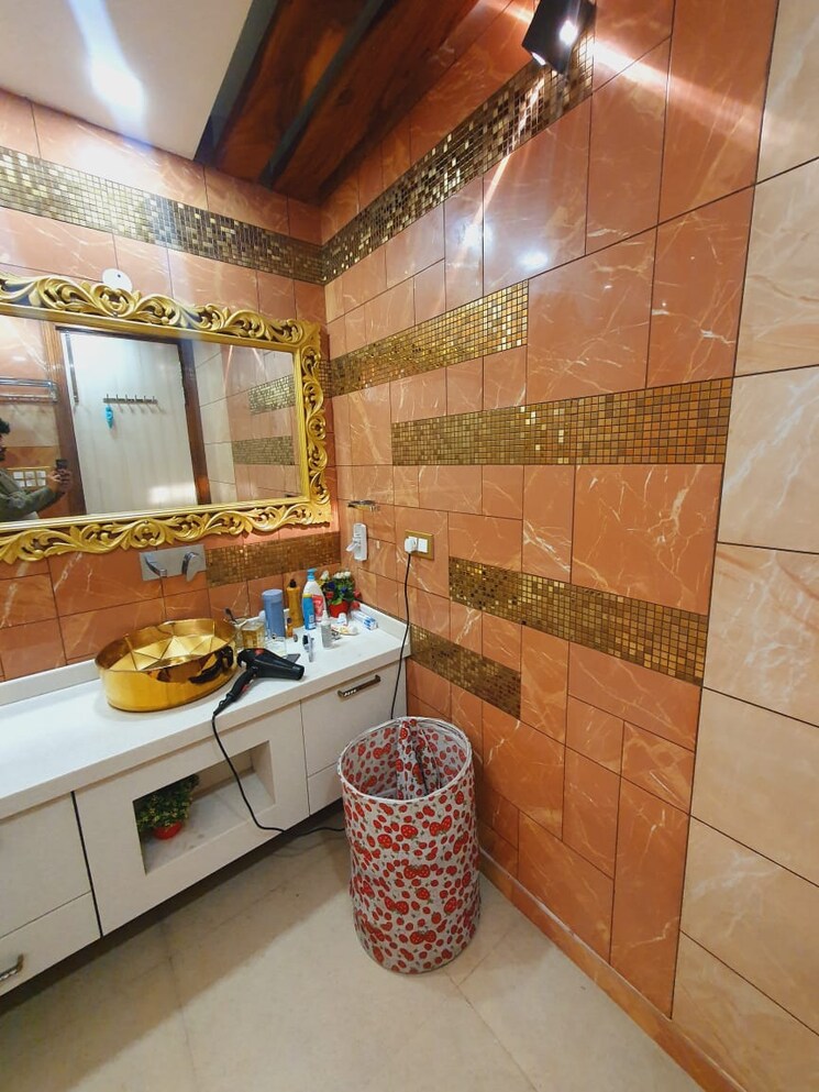 undefined, sector 14 2 Bedroom 1000 Sq.Ft. Builder Floor In Sector 14 Hisar 9509045