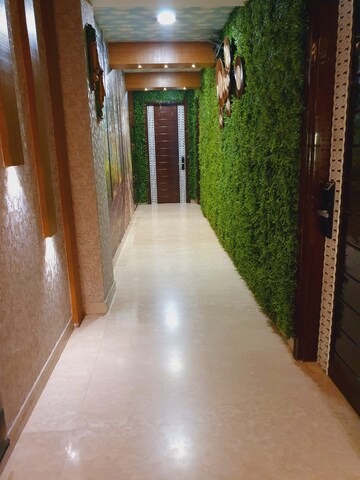 Building Lobby in 2 BHK Builder Floor at Sector 14 – for Rent