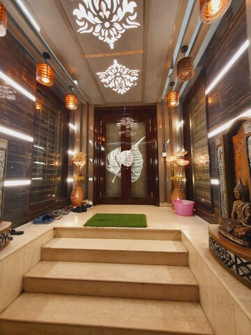 Gym in 2 BHK Builder Floor at Sector 14 – for Rent