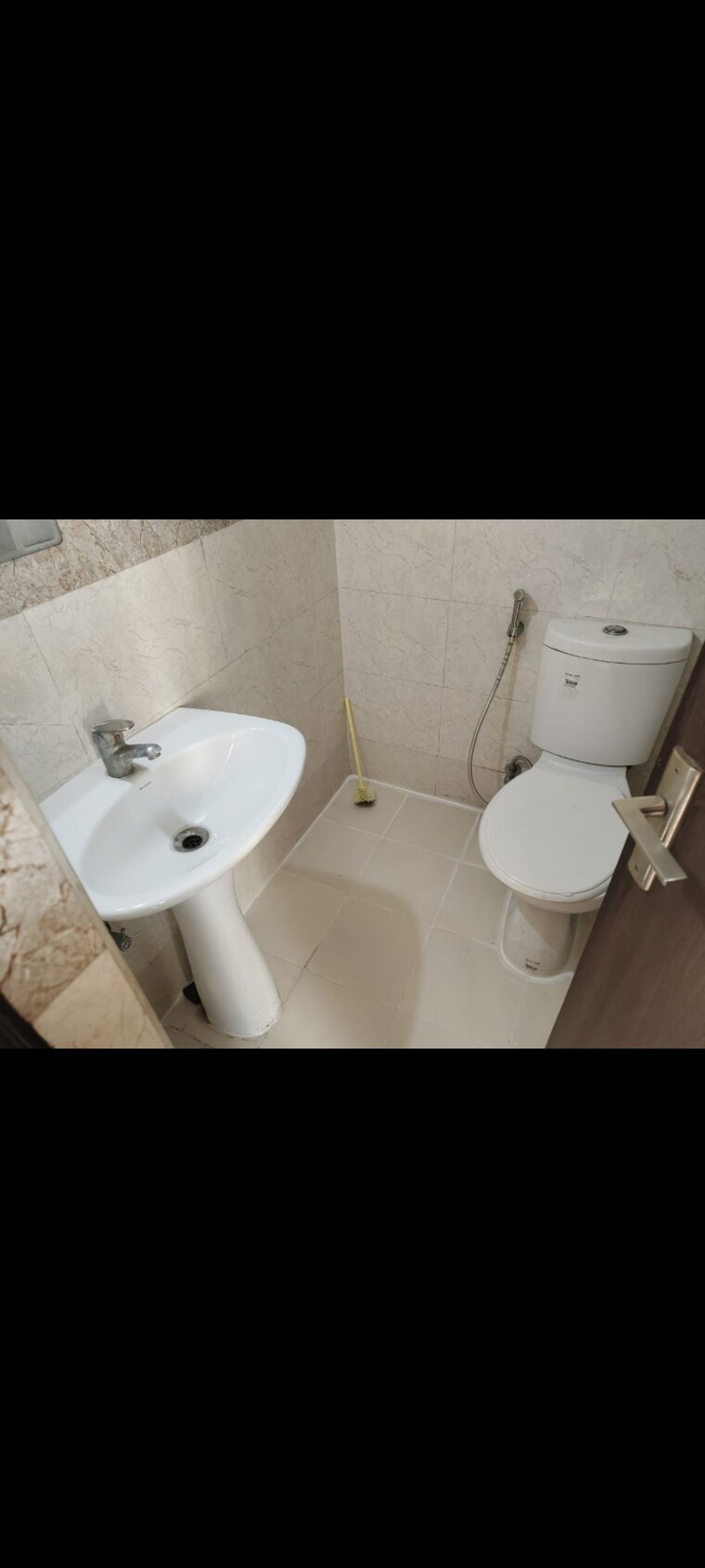 Bathroom, supertech-ecovillage-ii 1 Bedroom 650 Sq.Ft. Apartment In Sector 16b Greater Noida Greater Noida 9509044