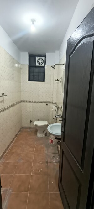 Master Bedroom in 3 BHK Builder Floor at Panchsheel Vihar – for Sale