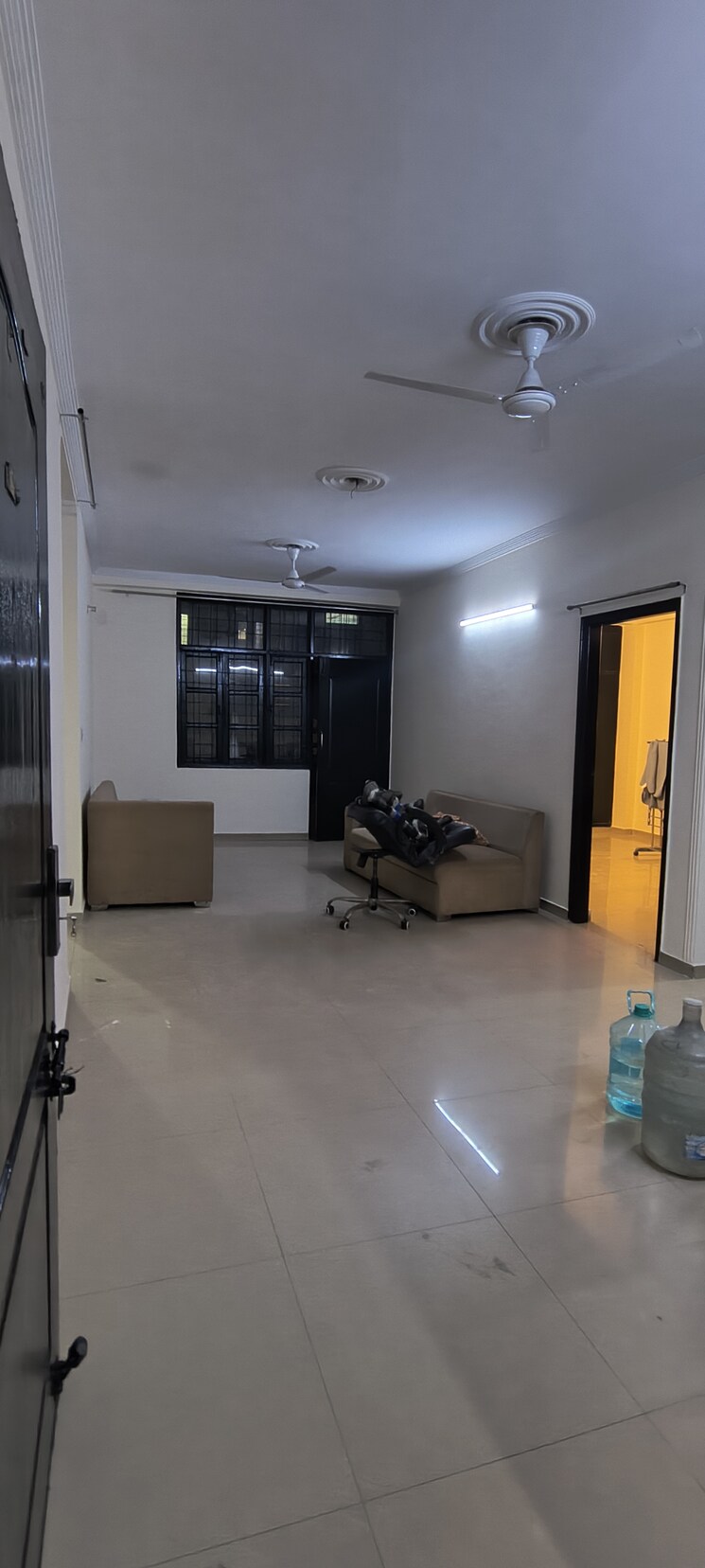 Kitchen, panchsheel vihar 3 Bedroom 1080 Sq.Ft. Builder Floor In Panchsheel Vihar Delhi 9509073