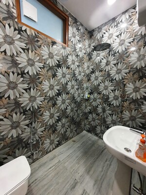 Bathroom in 2 BHK Builder Floor at Sector 15 – for Rent