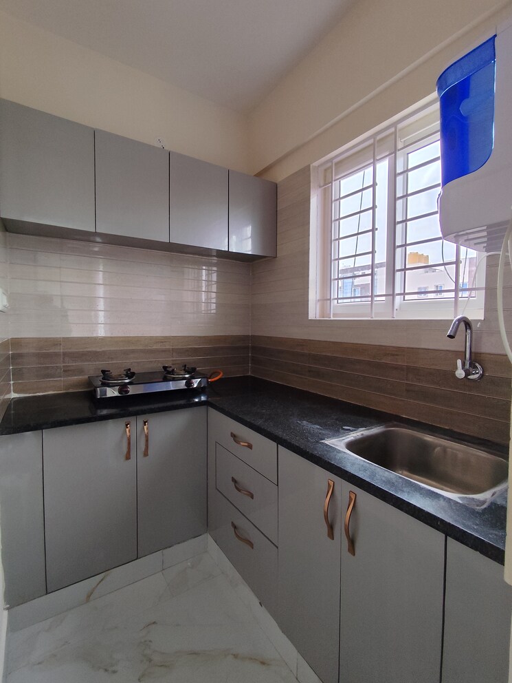 Kitchen, btm layout 1 Bedroom 700 Sq.Ft. Apartment In Btm Layout Bangalore 9509070