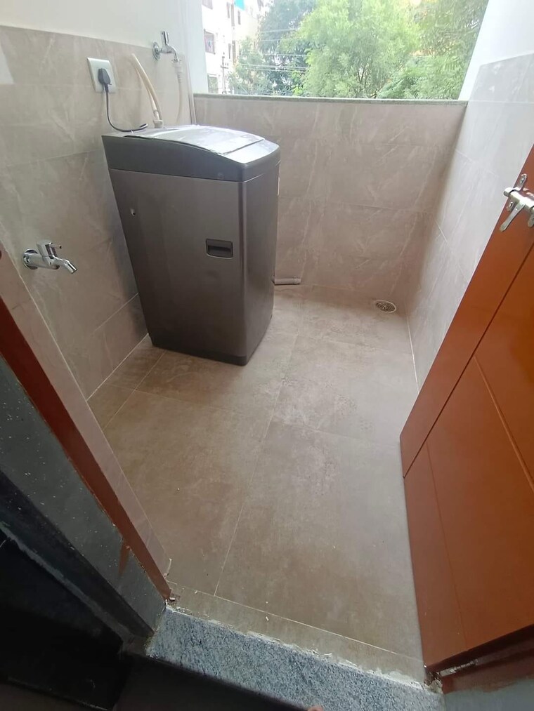Bathroom, kondapur 1 Bedroom 621 Sq.Ft. Apartment In Kondapur Hyderabad 9509079