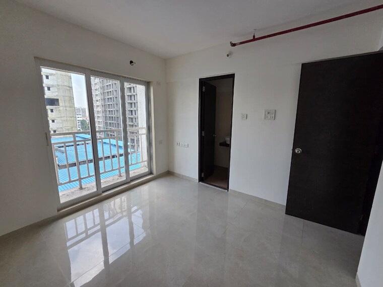 Room, jvm-corner-stone 1 Bedroom 301 Sq.Ft. Apartment In Naupada Thane 9509087