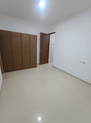 Room in 3 BHK Apartment at Raj Infinia, Malad West – for Sale