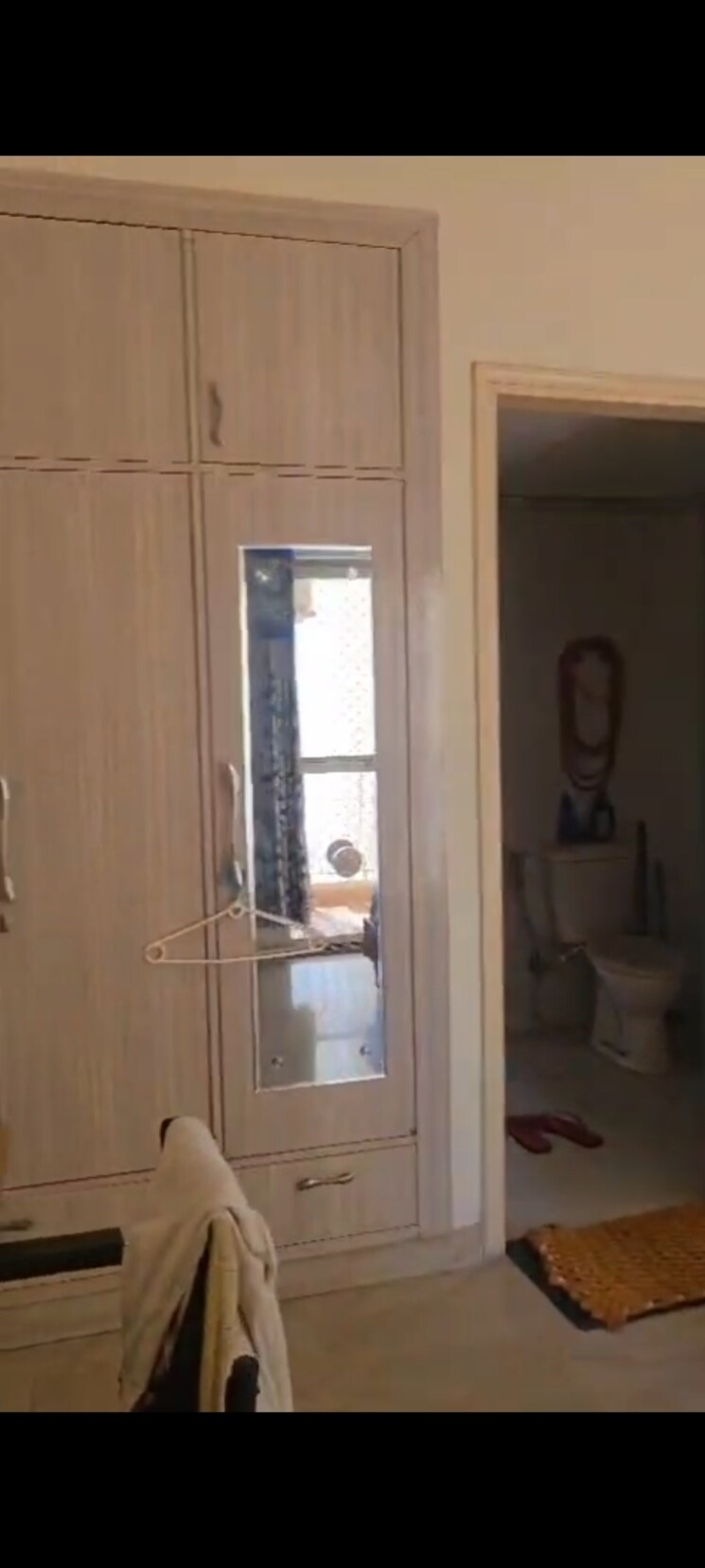 Attached Bathroom, eros-sampoornam 2.5 Bedroom 1060 Sq.Ft. Apartment In Sector 2 Greater Noida Greater Noida 9509109