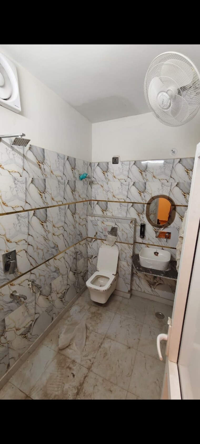 Bathroom, soho-awas-apartments 2 Bedroom 950 Sq.Ft. Builder Floor In Gyan Khand I Ghaziabad 9509118