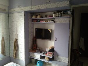  3.5 BHK Apartment at Mayur Colony – for Rent