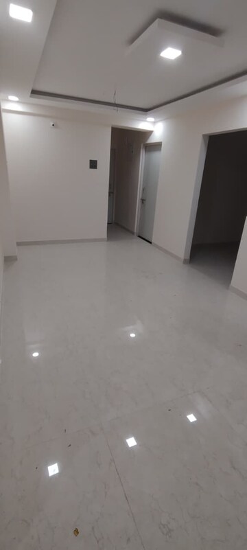2 BHK Apartment For Rent in Mhada Building Vikhroli East, Vikhroli East