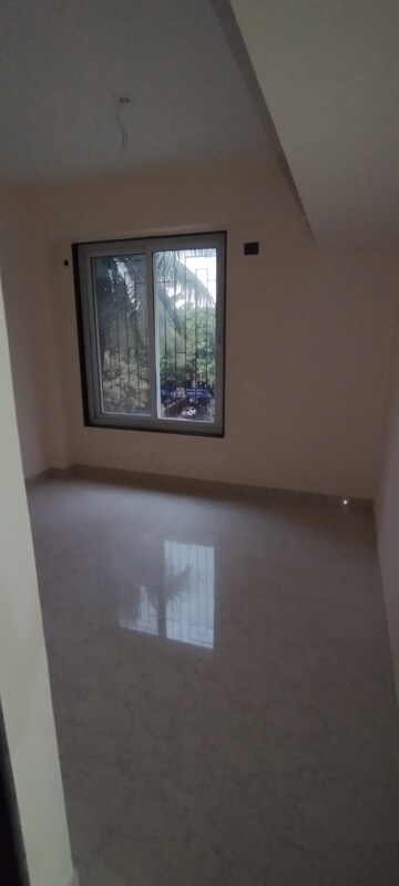 Room in 2 BHK Apartment at Mhada Building Vikhroli East, Vikhroli East – for Rent