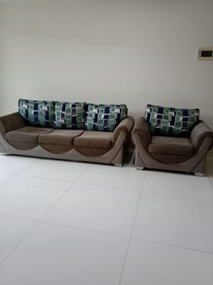 Team Area in 4 BHK Apartment at Bhairaav Signature, Cbd Belapur Sector 30 – for Sale