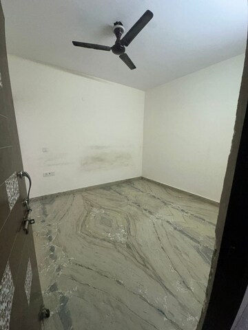 Room in 2 BHK Independent House at Jangpura – for Rent