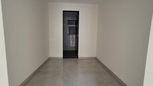 Room in 2 BHK Apartment at Pratham 5TH Element, Andheri West – for Sale