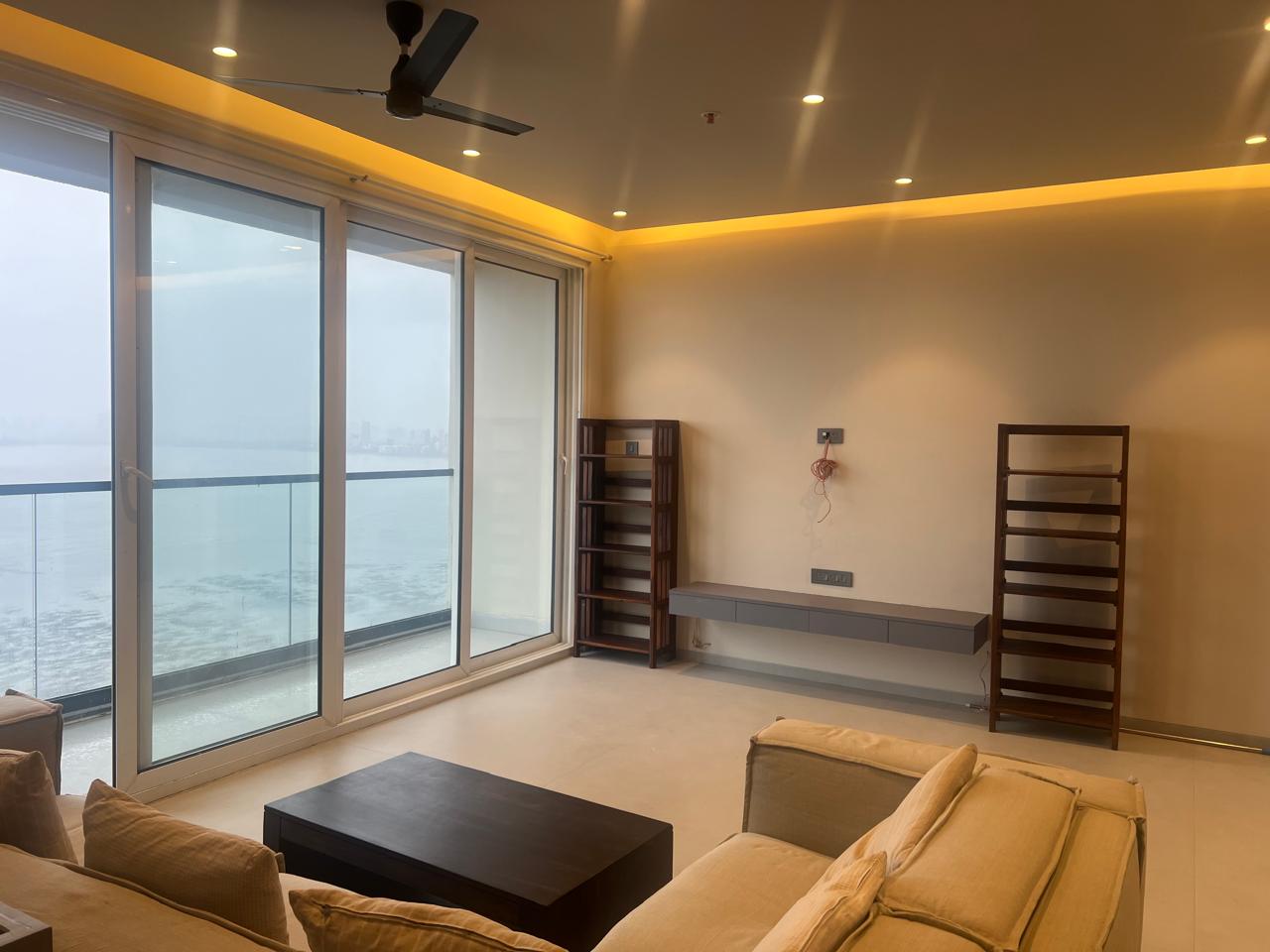 2 BHK Apartment For Rent in Vraj Tiara