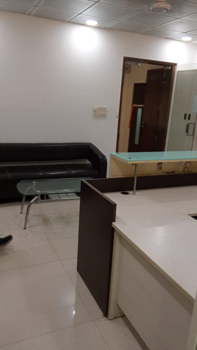 Team Area, greenscape-the-affaires Commercial Office Space 3200 Sq.Ft. In Sanpada Navi Mumbai 9509224