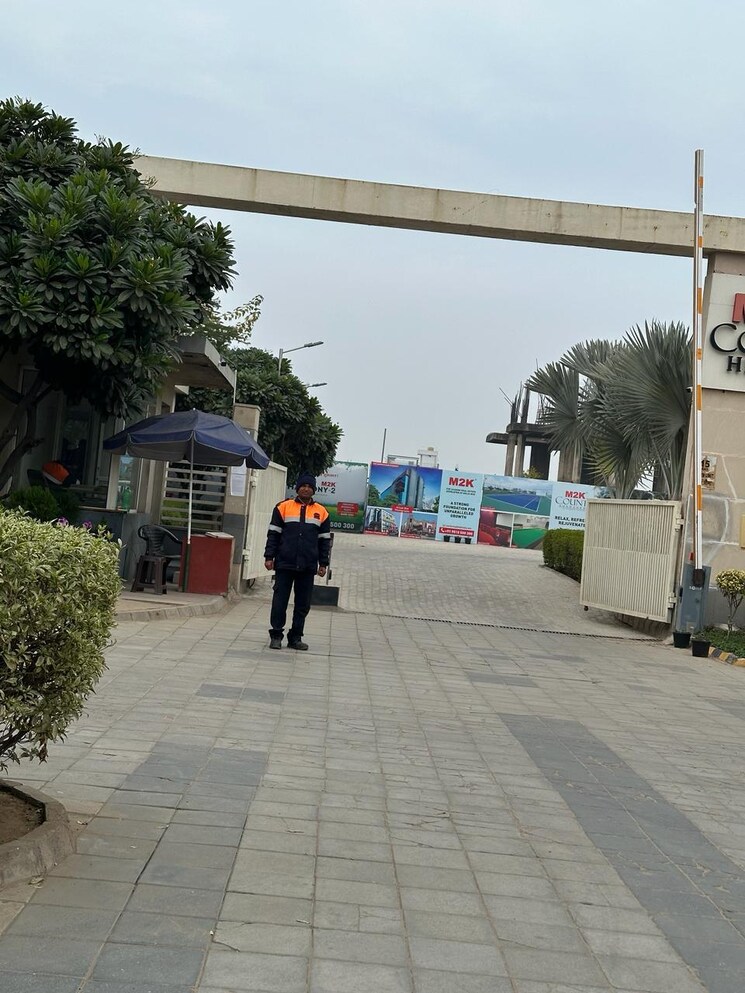  Parking, sector 5 2 Bedroom 1425 Sq.Ft. Apartment In Sector 5 Dharuhera 9509236