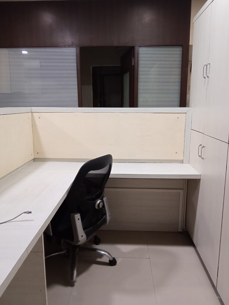 Kitchen, platinum-techno-park Commercial Office Space 1130 Sq.Ft. In Vashi Sector 30 Navi Mumbai 9509242
