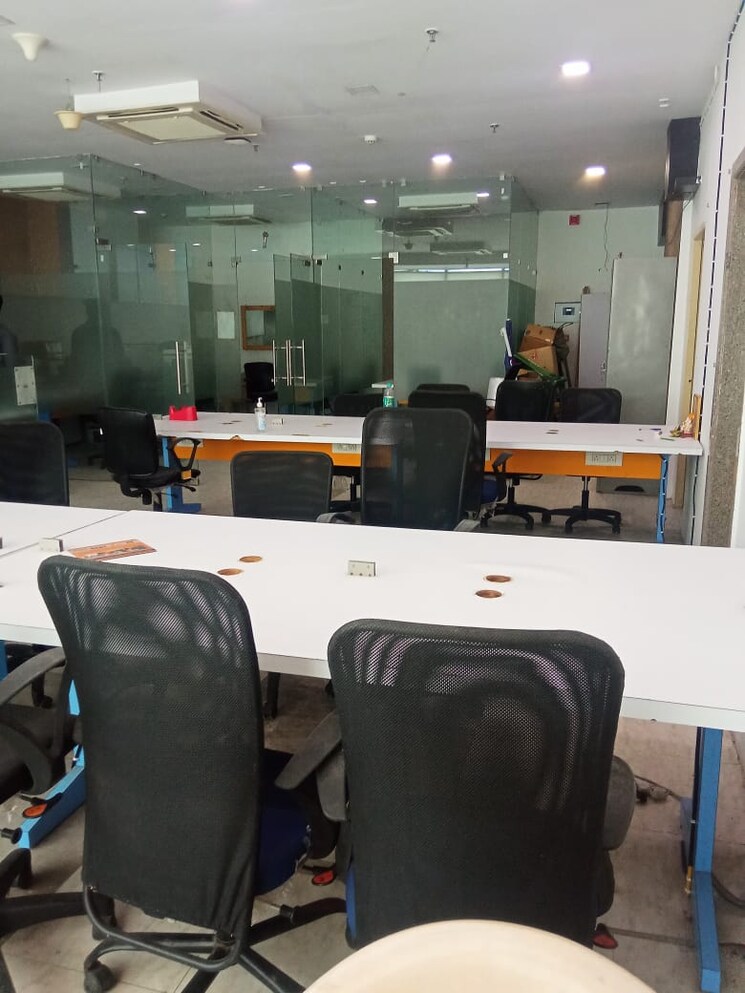 Team Area, rupa-solitaire Commercial Office Space 1500 Sq.Ft. In Kopar Khairane Navi Mumbai 9509264
