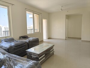 Room in  Pg at Sare Home, Sector 92 – for Rent