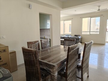 Room in  Pg at Sare Home, Sector 92 – for Rent