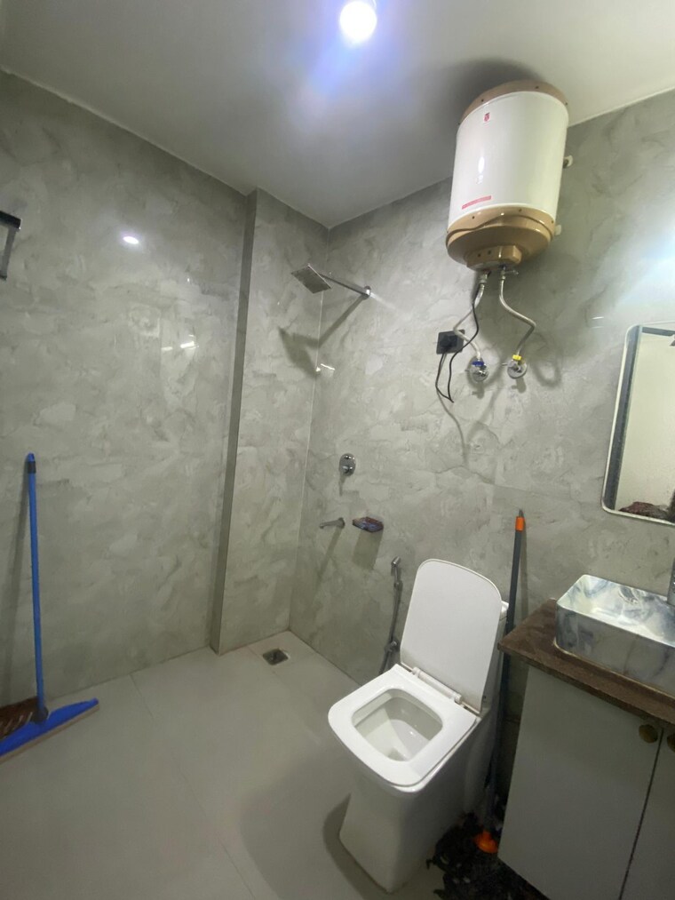 Bathroom, saket 1.5 Bedroom 450 Sq.Ft. Apartment In Saket Delhi 9509290