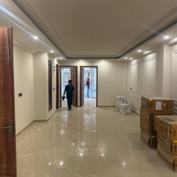 Room in 3 BHK Builder Floor at Chattarpur – for Sale