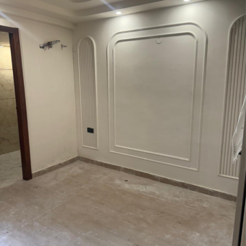 Room in 3 BHK Builder Floor at Chattarpur – for Sale