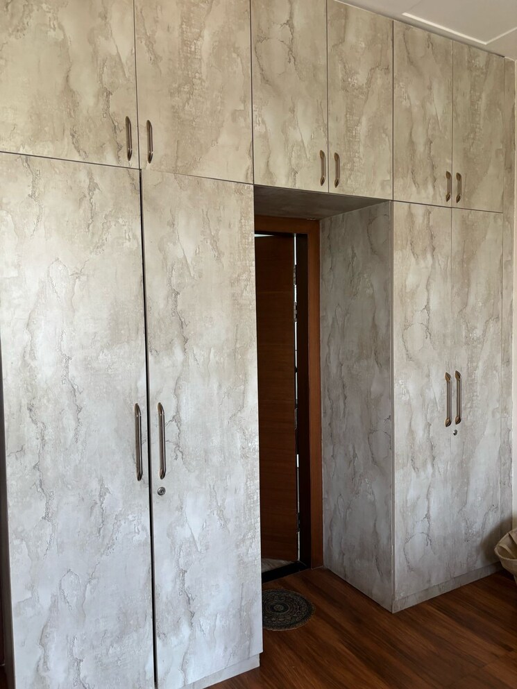 Bathroom, vatika-india-next 4 Bedroom 360 Sq.Yd. Builder Floor In Sector 82 Gurgaon 9509308