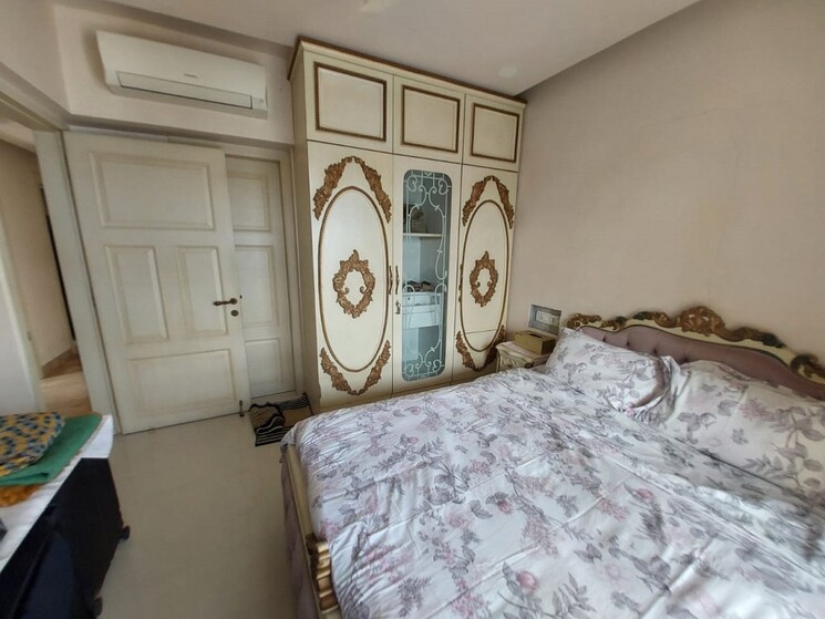 Bedroom, khar west 3 Bedroom 1100 Sq.Ft. Apartment In Khar West Mumbai 9509289