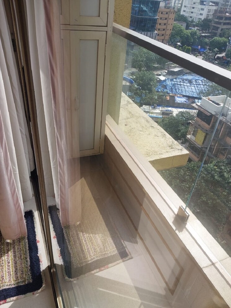 Balcony, khar west 3 Bedroom 1100 Sq.Ft. Apartment In Khar West Mumbai 9509289