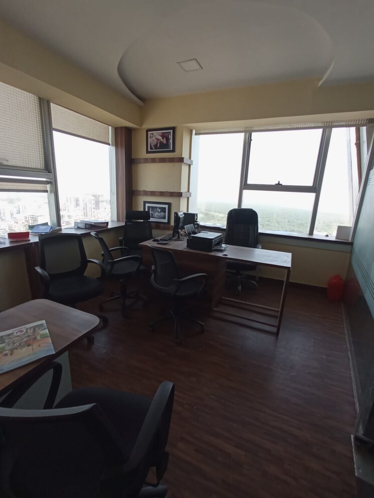 Team Area, haware-infotech-park Commercial Office Space 600 Sq.Ft. In Vashi Sector 30a Navi Mumbai 9509338