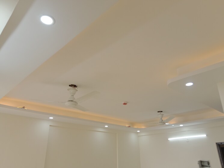 undefined, sector 63a 2 Bedroom 700 Sq.Ft. Apartment In Sector 63a Gurgaon 9509375