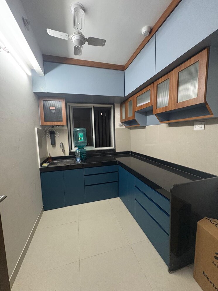 Kitchen, worli 2 Bedroom 650 Sq.Ft. Apartment In Worli Mumbai 9509402