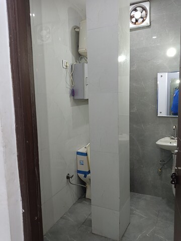 Bathroom in 1 BHK Apartment at Lajpat Nagar 4 – for Rent