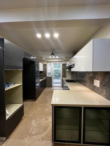 Kitchen in 3.5 BHK Builder Floor at Sector 25 – for Sale