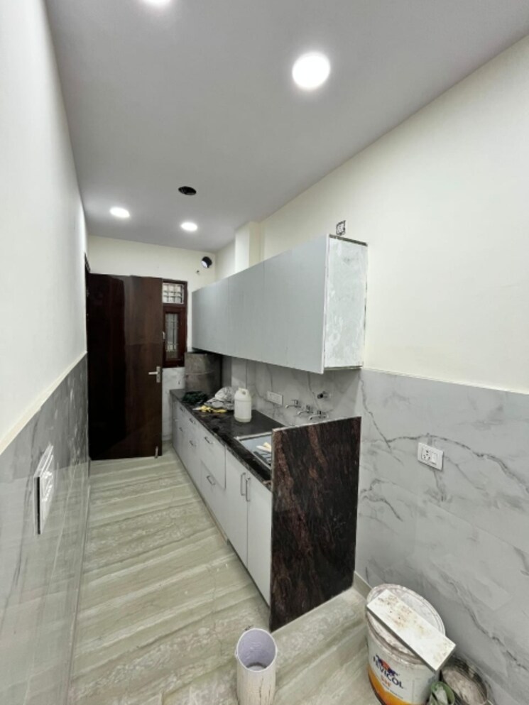 Kitchen, rohini sector 23 1 Bedroom 350 Sq.Ft. Builder Floor In Rohini Sector 23 Delhi 9509476