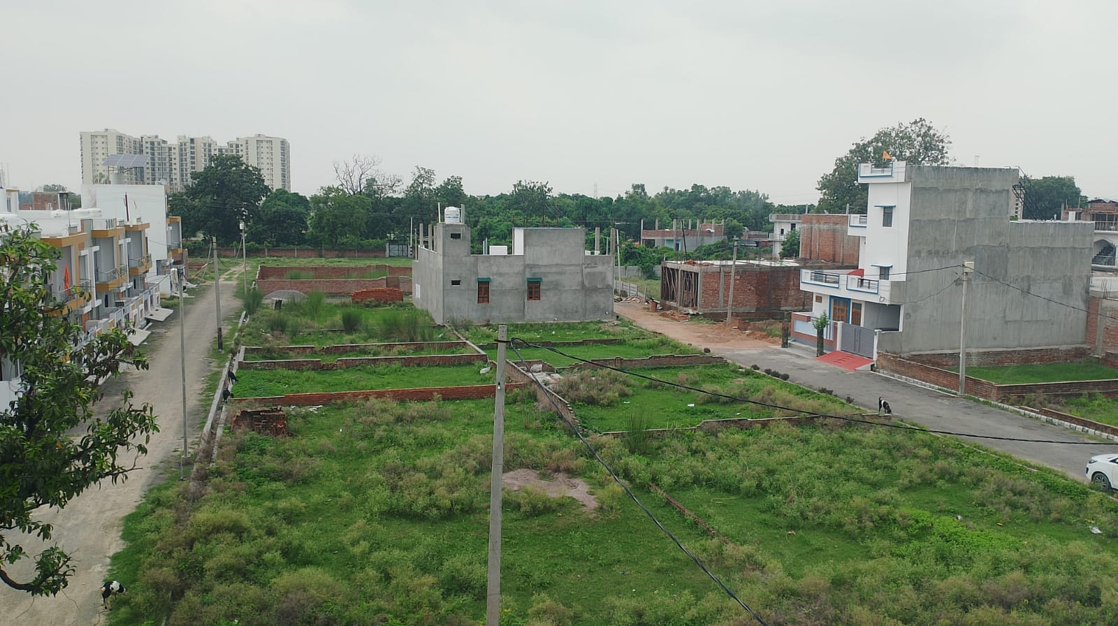 Plot For Sale in Faizabad Road